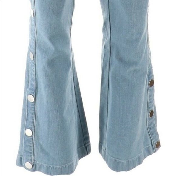 A350330 G.I.L.I. Dual Stretch Side Button Flare Jeans LIGHT WASH Size 10 Boho - Picture 9 of 9